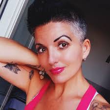 Sono innamorata pazza della Sicilia, Maria Grazia Cucinotta. L'attrice in  questo borgo messinese  https://www.bellasicilia.it/2018/04/17/san-marco-dalunzio-un-museo-a-cielo-aperto/