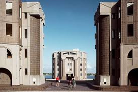 Les Arcades Du Lac Le Viaduc In France By Ricardo Bofill Brutalist Architecture Architecture Ricardo Bofill