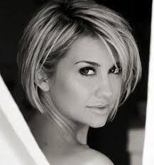 La mode des plus étonnant encore : Idee Tendance Coupe Coiffure Femme 2017 2018 Coupe De Cheveux Court 2018 Visage Rond Vogue Tunisie Maroc Algerie Magazine Fashion Luxe Inspiration Et People