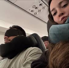 Leah Lindley Perleche