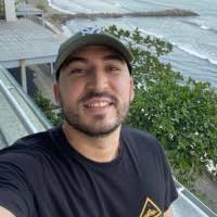 10+ perfiles de «Martin Salomon»