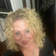 What are good hotels in Seattle for a one night stay before a cruise?