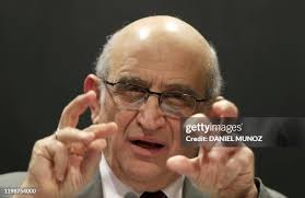 1,210 John Munoz Photos & High Res Pictures