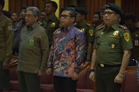 Cara menjadi kaya adalah harus melakukan sesuatu dengan cara konsisten. Wamen Lhk Minta Satuan Polhut Reaksi Cepat Sporc Terus Tingkatkan Kemampuan Untuk Hadapi Kejahatan Lingkungan Dan Kehutanan Daelpos