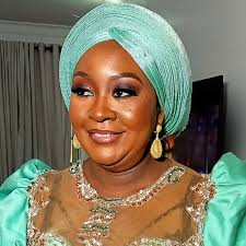 MAKEUP &GELE ARTIST IN LAGOS💄 (@karen.davids_) • Instagram photos and  videos