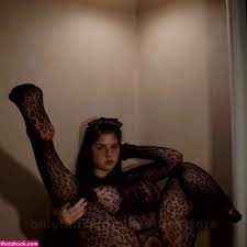 Sarah Bustani Sarahbustani Nude OnlyFans Photos 12 - Ibradome