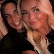 Sydney Crowley (crowley2710)