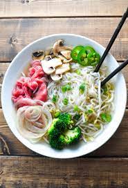 21 Outstanding Shirataki Noodle Recipes To Enjoy This Zero Calorie No Carb Pasta From Japan Beef And Noodles Shirataki Noodles Recipes Low Carb Soup Recipes