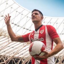 From wikipedia, the free encyclopedia. Yuri Berchiche On Twitter Focus Realmadridathletic