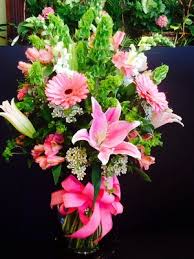 Locally owned, gilmore's flower shop delivers fresh flowers daily throughout the east providence area. Gilmore S Flower Shop Florist In East Providence Ri Florist In Providence