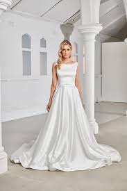 The dress that inspired princess serenity's dress. Belle Et Blanc Princess Ball Gown Wedding Dresses