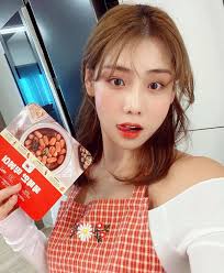 HLV Jeon Boram ăn như vâm vẫn giỏi chạm trổ body đẹp