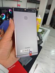 Huawei a profité de l'ifa pour présenter deux nouveaux smartphones mais il a également fait une petite annonce concernant son flagship actuel. Royal Tech Arrivage Stock Limite Huawei P9 Facebook