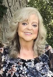 Betty Mayberry's Instagram, Twitter & Facebook