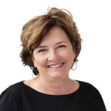 Eileen Brady's Instagram, Twitter & Facebook