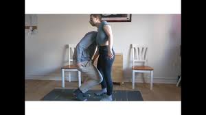 Ball Squeezing Preview | Amateur ballbusting couple