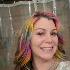 I went HOLOGRAPHIC y'all! This is my favorite thing ever! #holographichair  #holographic #pravana #guytang #joico #orlandohairstylist #orlandocolorist  #solaorlando #vivids #mermaidhair