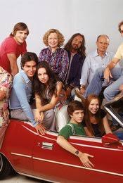 Fun fact, christopher masterson has a small role on that 70s show as the little cheese guy with whom jackie cheats on kelso. Danny Masterson 1976 Portrait Kino De