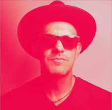 Q&A Scene: Gavin Mac