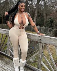 TW Pornstars - 4 pic. 🇳🇬Eze Nwanyi Ifeoma ✨. Twitter. The Nigerian Amazon  is back 🥰. 11:24 PM - 19 Jan 2023