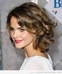 Wedding Hairstyles For Curly Hair Wedding Hairstyles For Short Hair Short Haircuts Styles New Best Short Hair Styles Thick Hair Styles Short Hair Styles
