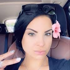 Iris Cotto's Instagram, Twitter & Facebook