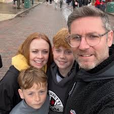 Tom Benfield in people