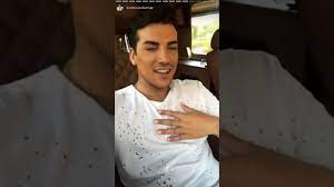 Acı haberi alan eski eşi intihar etti. Furkan Kerimcan Durmaz In Sevgilisi Mi Yardimcisi Mi Youtube