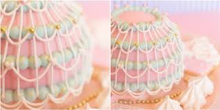 (very fiddly!) royal icing piped car badges all around the cake. Royal Icing Rezept Anleitung Wie Macht Man Perfektes Royal Icing Frau Zuckerfee