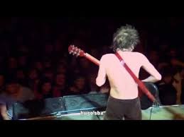 Ac Dc Whole Lotta Rosie From Live At River Plate Ac Dc Whole Lotta Rosie Subtitulos En Espanol Bon Scott Angus Young Bandas De Rock
