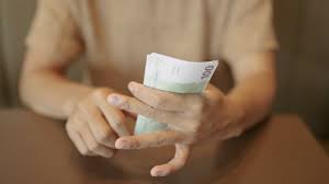 Tiền Bạc, Tiền Mặt, Tiền Tệ