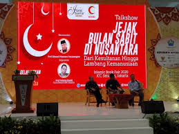 Konvensi jenewa 1949 sebagai bagian hukum humaniter internasional (hhi), mengenal adanya prinsip pembedaan, yaitu prinsip untuk membedakan kombatan (peserta tempur) dan non. Dua Guru Besar Sebut Lambang Bulan Sabit Dekat Dengan Keseharian Warga Nusantara Bsmi Bulan Sabit Merah Indonesia