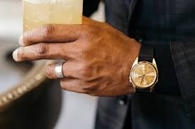 Only 1 available and it's in 1 person's cart. 15 Best Gold Watches For Men Of 2021 Hiconsumption