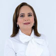 Doctora Karla Córdova