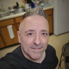 IndustrialMusic 🚙 When በበይ of your friends like listening to Nine Inch  Nails, but it's your car...