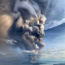 Example sentences from the web for taal. Dramatis Pasangan Pengantin Filipina Menikah Berlatar Erupsi Gunung Taal Lifestyle Liputan6 Com