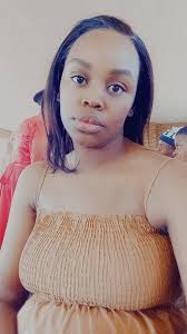 Ever wondered how to go about achieving that soft warm glow in a space? It  all comes down to the lighting choices you make