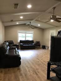 Pergo Xp Riverbend Oak 10 Mm T X 7 48 In W X 47 24 In L Laminate Flooring 19 63 Sq Ft Case Lf000773 The Home Depot Flooring Laminate Flooring Oak Laminate Flooring