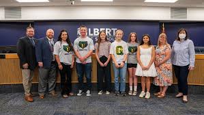 Congratulations to our Junior High Quarter 1 Athletics Champions who were  recognized at last night's Governing Board meeting for their achievements.  ⚽🏃‍♀️🏐🥎 Greenfield Junior High: 7th-grade boys soccer; Girls cross  country; and