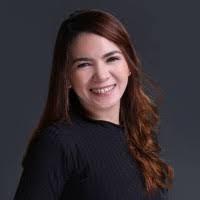 Marie Aranda's Instagram, Twitter & Facebook