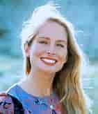 🔗: bit.ly/4kUSzal For those who grew up in the '90s, Jane Sibbett will  forever be etched in our memories. 📷: WireImage; Getty