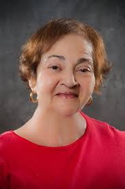 Sara Titus's Instagram, Twitter & Facebook