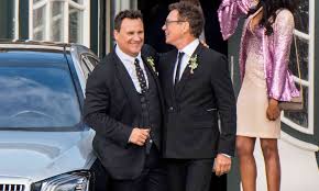 Von der bankkauffrau zu einer der beliebtesten moderatorinnen deutschlands. Guido Maria Kretschmer Hochzeit 2018 Auf Sylt Mit Frank Mutters