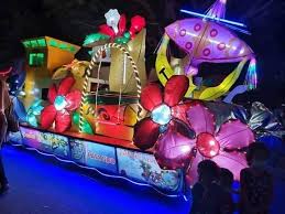 Padang, smk., johor bahru7.00pagi perhimpunan pelajar di padang mengikut rumah sukan7.30pagi para jemputan mengam(il tempat8.00pagi keti(aan )etamu perarakan (endera kejohanan balapan dan padang smk. Maafsebut Perarakan Kereta Berhias Sempena Tahun Melawat Facebook