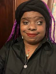 Y'all remember when Macy Gray wore this to the video music awards?! 😆 🤣