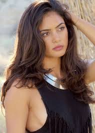 Alejandra Morin's Instagram, Twitter & Facebook