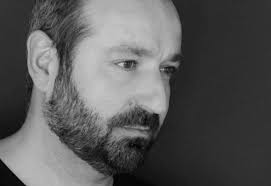 Alan Junior Music & Downloads