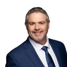 Mike Bragg's Instagram, Twitter & Facebook