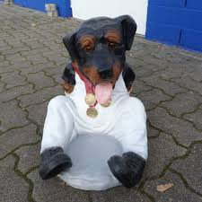 Rottweiler Fressnapfhalter 39 X 43 Cm Hundefiguren Figur Gartenfigur Hu071 Rottweiler Gartenfiguren Figur
