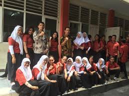 Pengakuan terhadap hak asasi manusia pada hakikatnya merupakan penghargaan terhadap segala potensi dan harga diri manusia menurut kodratnya. Penerapan Hak Asasi Manusia Bagi Pelajar Anak Berhadapan Dengan Hukum Dan Undang Undang Ite Direktorat Jenderal Hak Asasi Manusia